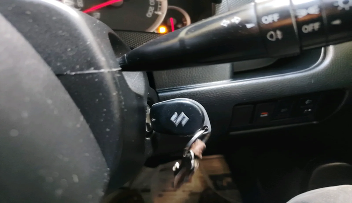 2013 Maruti Swift VXI, Petrol, Manual, 54,058 km, interior