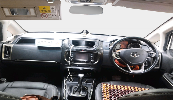 2018 Tata Hexa XTA 4X2 6 STR, Diesel, Automatic, 1,03,462 km, interior