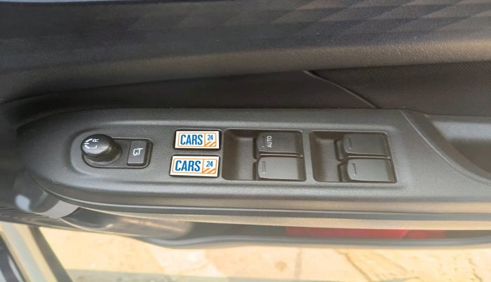 2024 Maruti Swift ZXI PLUS, Petrol, Manual, 18,413 km, interior