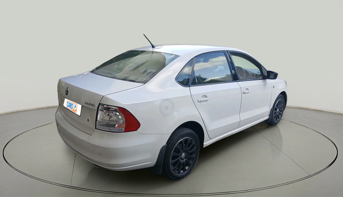 2015 Skoda Rapid 1.5 TDI CR ELEGANCE PLUS AT, Diesel, Automatic, 1,42,063 km, exterior