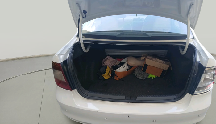 2015 Skoda Rapid 1.5 TDI CR ELEGANCE PLUS AT, Diesel, Automatic, 1,42,063 km, exterior