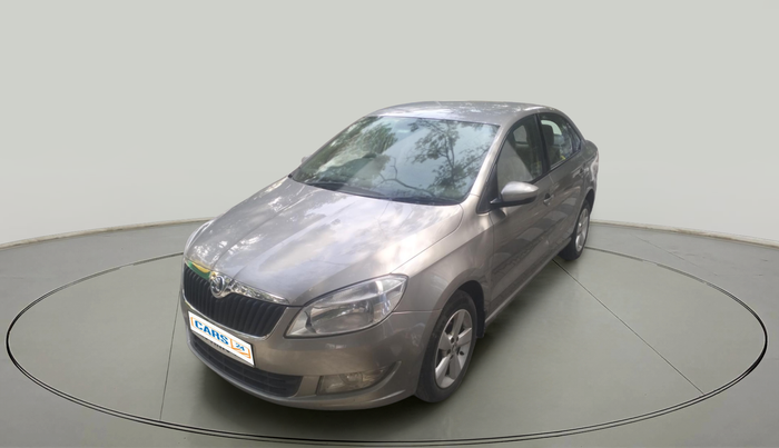 2015 Skoda Rapid AMBITION 1.6 MPI MT, Petrol, Manual, 1,36,776 km, exterior