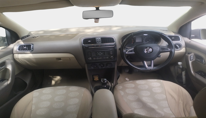 2015 Skoda Rapid AMBITION 1.6 MPI MT, Petrol, Manual, 1,36,776 km, interior