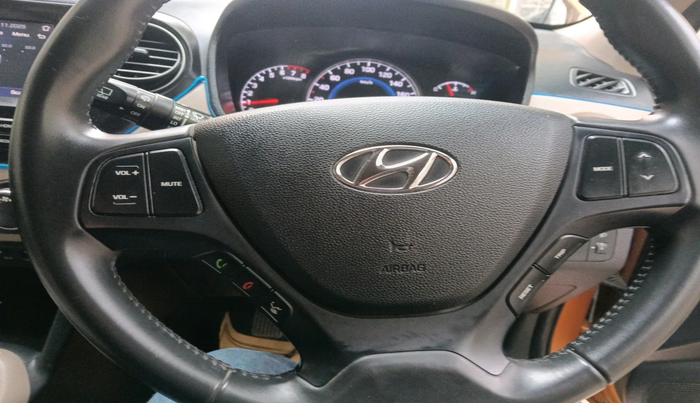 2017 Hyundai Grand i10 ASTA 1.2 KAPPA VTVT, Petrol, Manual, 43,185 km, interior