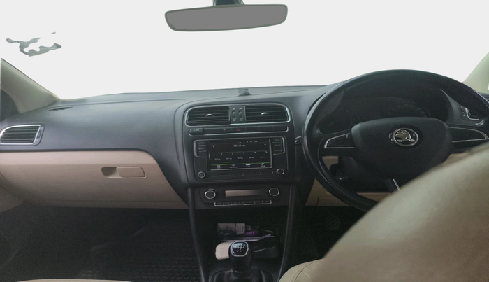 2017 Skoda Rapid STYLE 1.5 TDI, Diesel, Manual, 1,60,329 km, interior