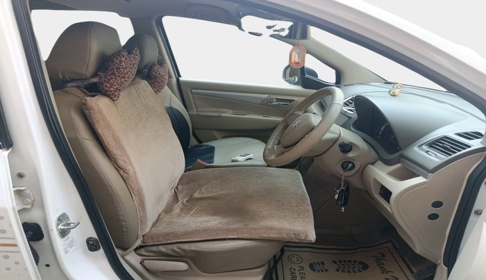 2015 Maruti Ertiga VDI, Diesel, Manual, 1,24,231 km, interior