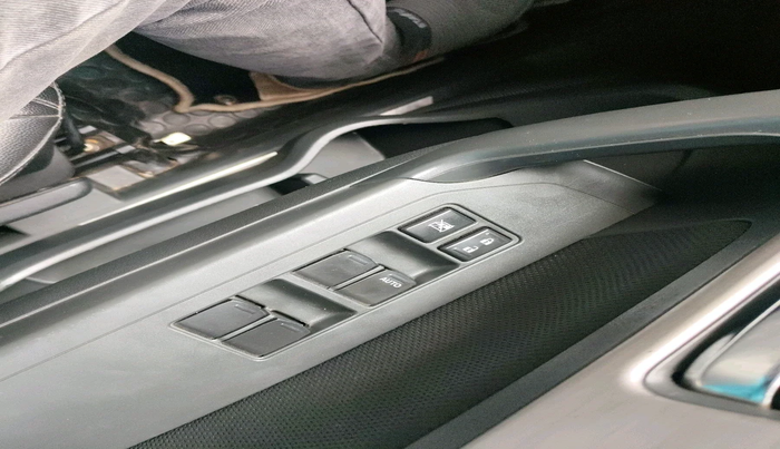 2016 Maruti Vitara Brezza ZDI PLUS, Diesel, Manual, 79,702 km, interior