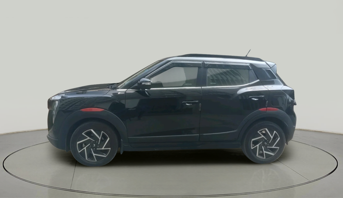 2024 Mahindra XUV 3XO AX7 1.2 TGDi, Petrol, Manual, 4,679 km, exterior