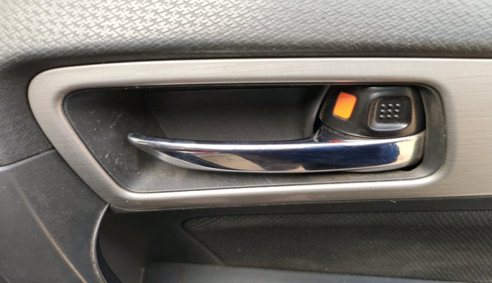 2018 Maruti Vitara Brezza ZDI PLUS DUAL TONE, Diesel, Manual, 1,36,515 km, interior