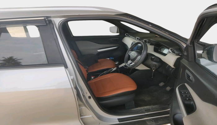 2022 Nissan MAGNITE XE, Petrol, Manual, 36,436 km, interior