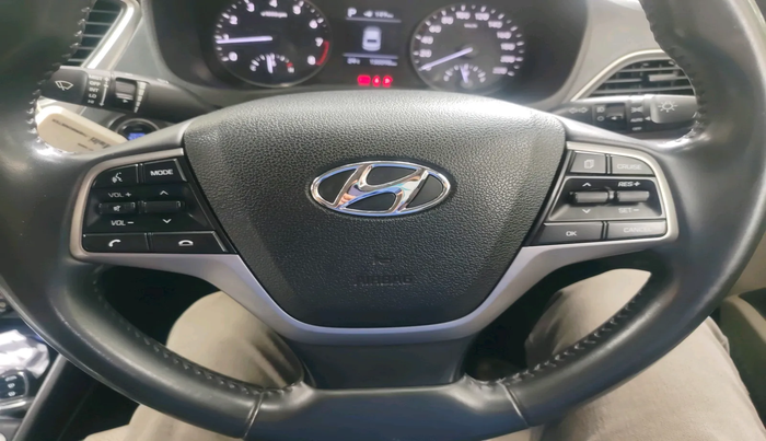 2019 Hyundai Verna 1.6 VTVT SX (O) AT, Petrol, Automatic, 1,30,098 km, interior