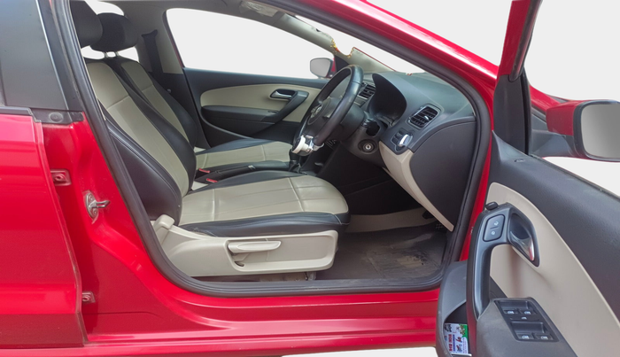 2014 Volkswagen Polo HIGHLINE1.2L, Petrol, Manual, 73,877 km, interior