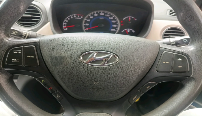 2018 Hyundai Grand i10 SPORTZ 1.2 KAPPA VTVT, Petrol, Manual, 62,314 km, interior