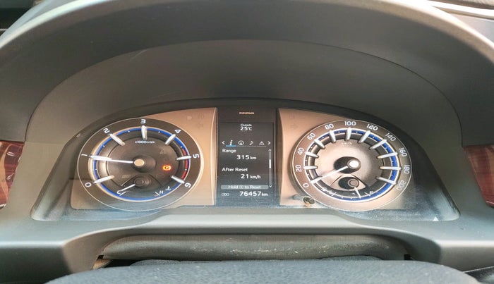 2016 Toyota Innova Crysta 2.4 ZX 7 STR, Diesel, Manual, 76,457 km, interior