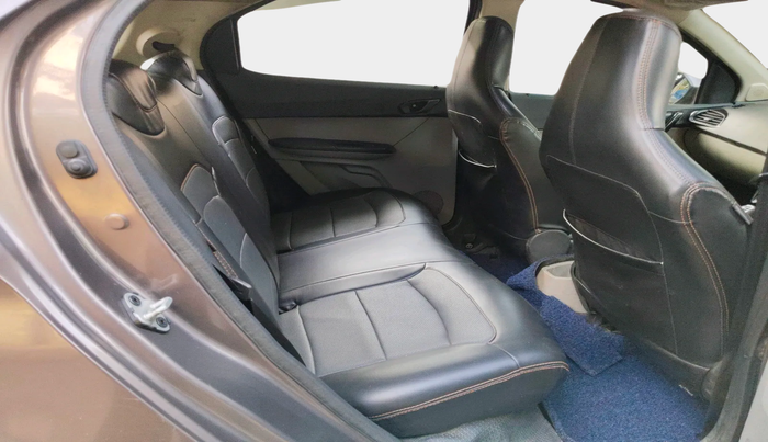 2017 Tata Tiago XT PETROL, Petrol, Manual, 1,17,612 km, interior