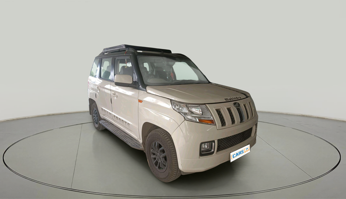 2016 Mahindra TUV300 T8, Diesel, Manual, 75,900 km, exterior