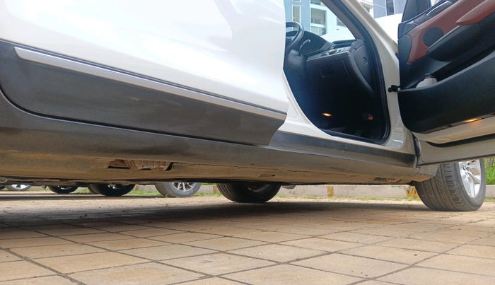 2012 BMW X3 XDRIVE 20D, Diesel, Automatic, 94,136 km, interior