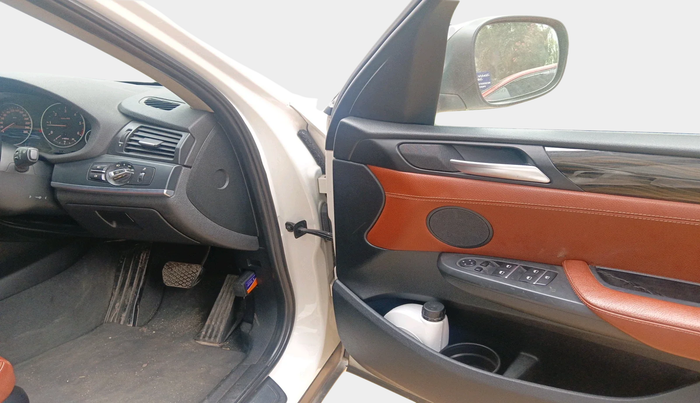 2012 BMW X3 XDRIVE 20D, Diesel, Automatic, 94,136 km, interior