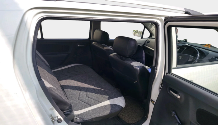2011 Maruti Wagon R 1.0 LXI, Petrol, Manual, 44,742 km, interior