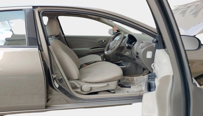 2013 Nissan Sunny XV DIESEL, Diesel, Manual, 1,42,499 km, interior