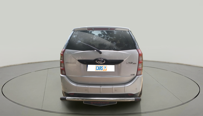 2017 Mahindra XUV500 W6, Diesel, Manual, 1,21,654 km, exterior