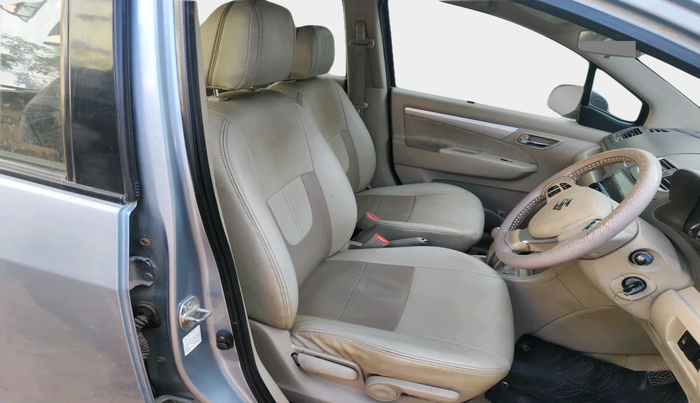 2015 Maruti Ertiga ZDI, Diesel, Manual, 1,60,967 km, interior