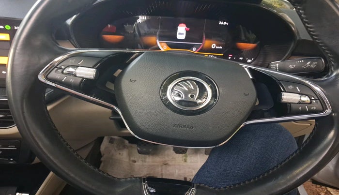 2022 Skoda SLAVIA STYLE 1.0L TSI MT, Petrol, Manual, 50,890 km, interior