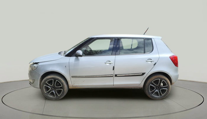 2013 Skoda Fabia ELEGANCE 1.2 TDI, Diesel, Manual, 1,44,999 km, exterior