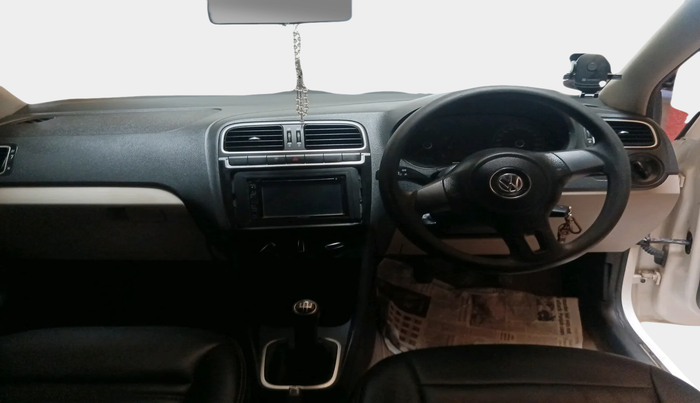 2011 Volkswagen Polo HIGHLINE 1.6L, Petrol, Manual, 66,208 km, interior