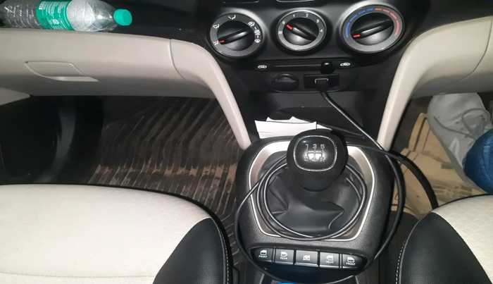 2019 Hyundai NEW SANTRO SPORTZ MT, Petrol, Manual, 44,835 km, interior