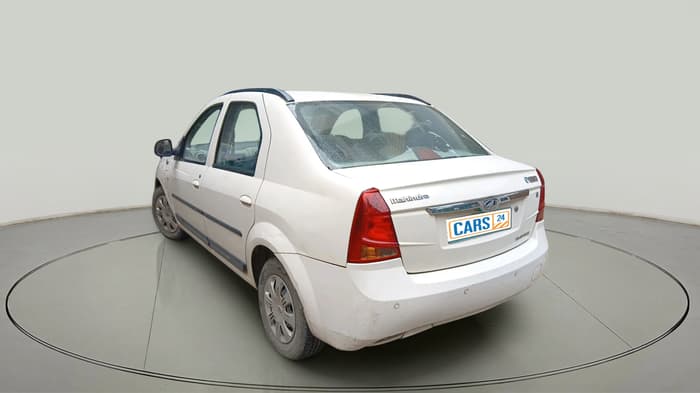 2018 Mahindra E VERITO C2, Electric, Automatic, 20,967 km, exterior