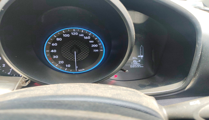 2019 Hyundai VENUE SX 1.4 CRDI, Diesel, Manual, 68,595 km, interior