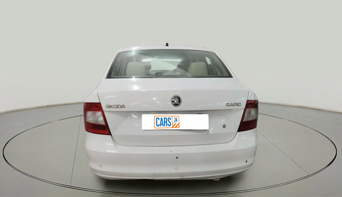 2016 Skoda Rapid 1.5 TDI CR ELEGANCE, Diesel, Manual, 2,88,672 km, exterior