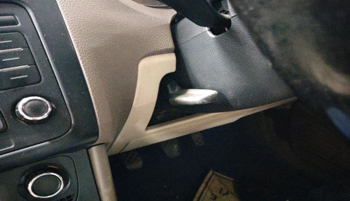 2016 Skoda Rapid 1.5 TDI CR ELEGANCE, Diesel, Manual, 2,88,672 km, interior