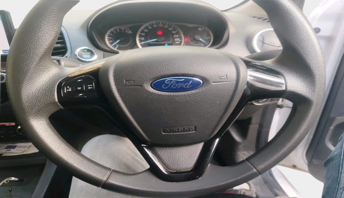 2019 Ford New Figo TITANIUM 1.2 PETROL MT, Petrol, Manual, 47,274 km, interior