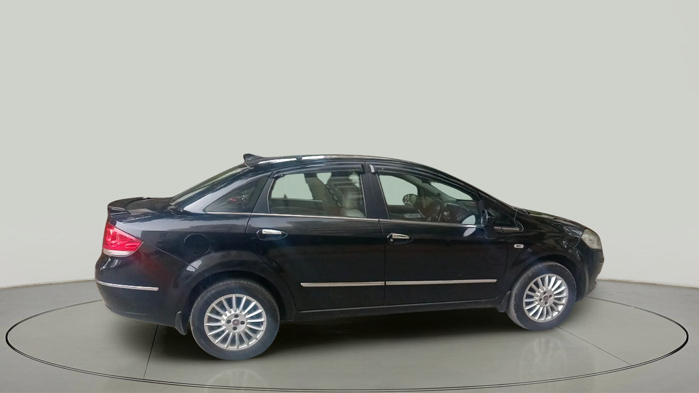 2013 Fiat Linea EMOTION T JET, Petrol, Manual, 1,01,325 km, exterior