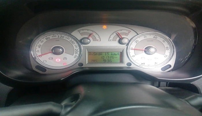 2013 Fiat Linea EMOTION T JET, Petrol, Manual, 1,01,325 km, interior