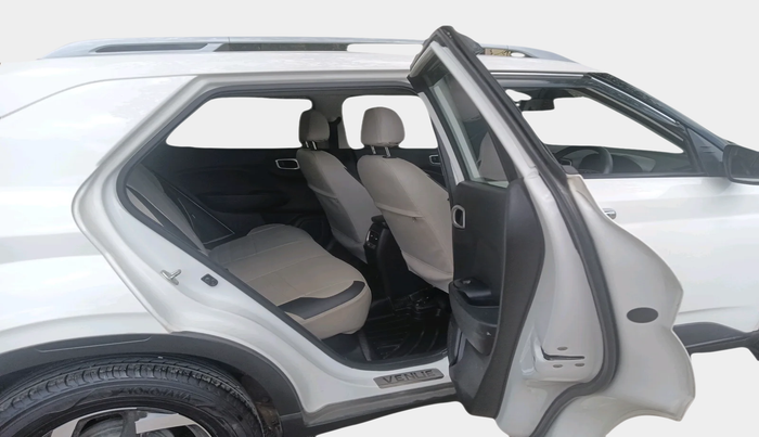 2021 Hyundai VENUE SX 1.5 CRDI, Diesel, Manual, 52,450 km, interior