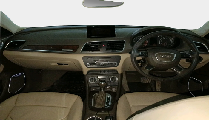 2013 Audi Q3 2.0 TDI QUATTRO, Diesel, Automatic, 1,24,450 km, interior