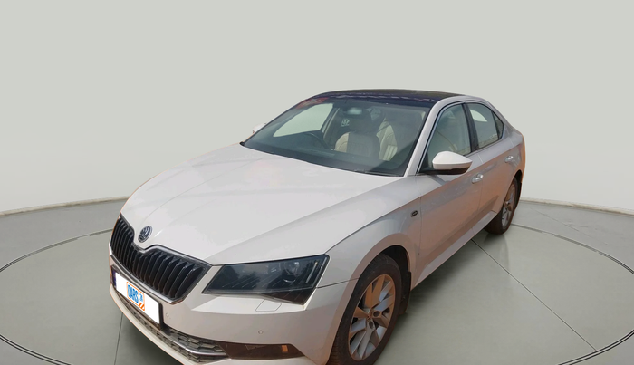 2016 Skoda Superb L&K 1.8 TSI AT, Petrol, Automatic, 1,08,355 km, exterior