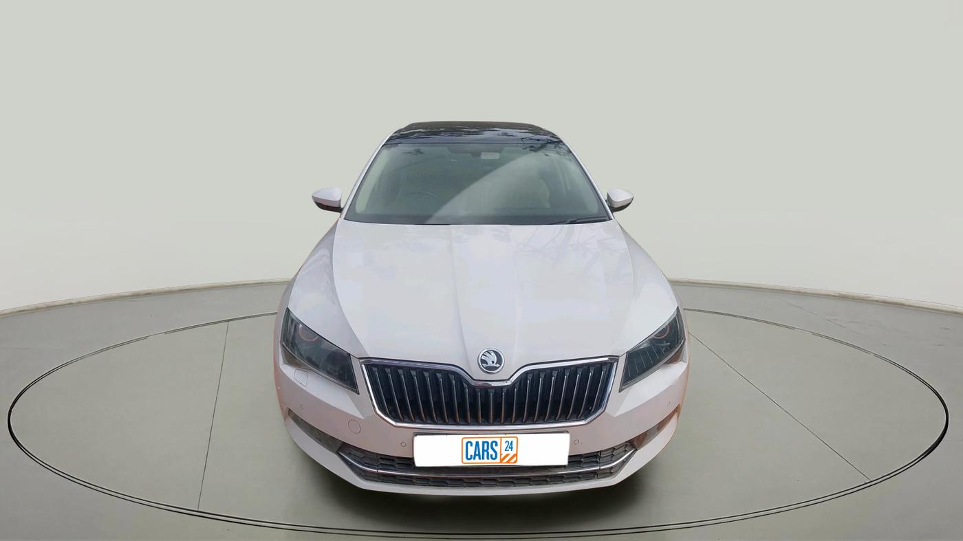 2016 Skoda Superb L&K 1.8 TSI AT, Petrol, Automatic, 1,08,355 km, exterior