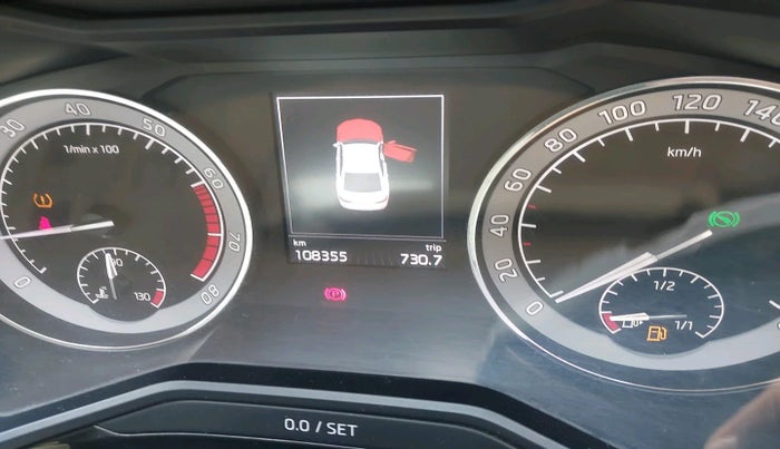 2016 Skoda Superb L&K 1.8 TSI AT, Petrol, Automatic, 1,08,355 km, interior