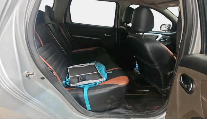 2018 Renault Duster 110 PS RXS 4X2 AMT DIESEL, Diesel, Automatic, 1,56,357 km, interior