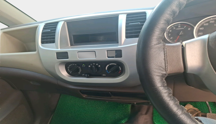 2010 Maruti Zen Estilo VXI, Petrol, Manual, 18,795 km, interior