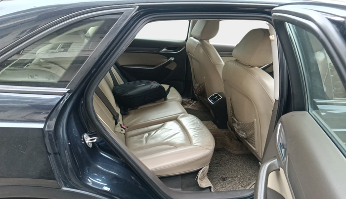 2013 Audi Q3 2.0 QUATTRO TDI AT, Diesel, Automatic, 1,08,335 km, interior
