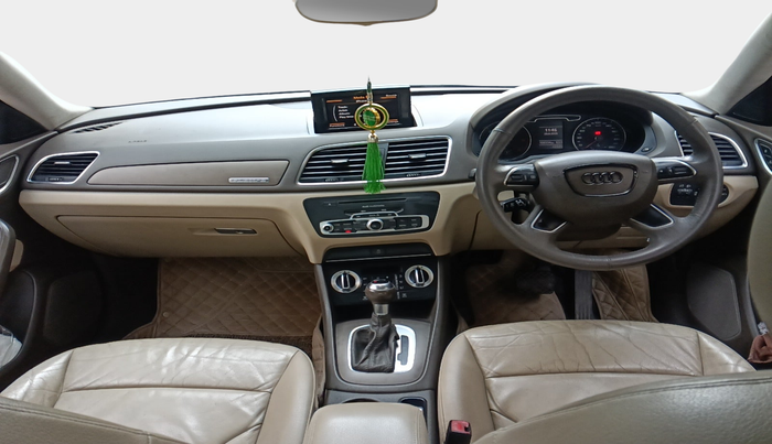 2013 Audi Q3 2.0 QUATTRO TDI AT, Diesel, Automatic, 1,08,335 km, interior