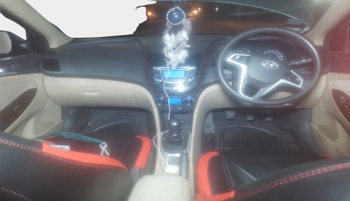 2014 Hyundai Verna FLUIDIC 1.6 VTVT SX, Petrol, Manual, 63,200 km, interior