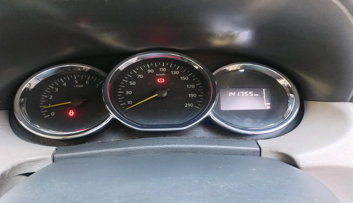 2014 Renault Duster 85 PS RXL DIESEL, Diesel, Manual, 1,41,755 km, interior