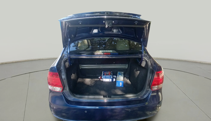 2012 Volkswagen Vento HIGHLINE DIESEL 1.6, Diesel, Manual, 73,826 km, exterior