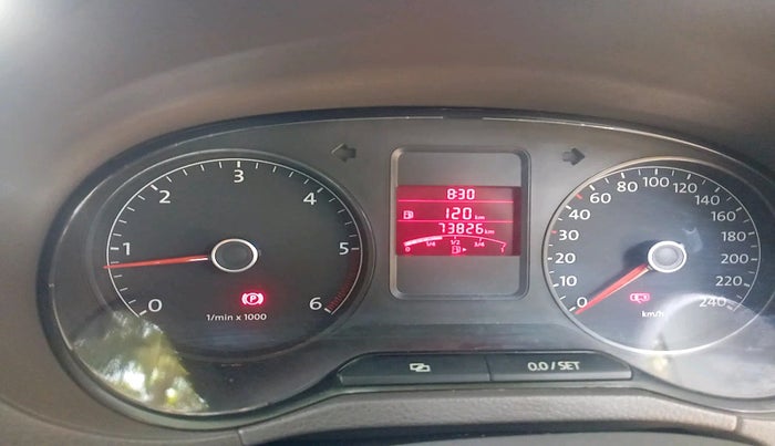 2012 Volkswagen Vento HIGHLINE DIESEL 1.6, Diesel, Manual, 73,826 km, interior